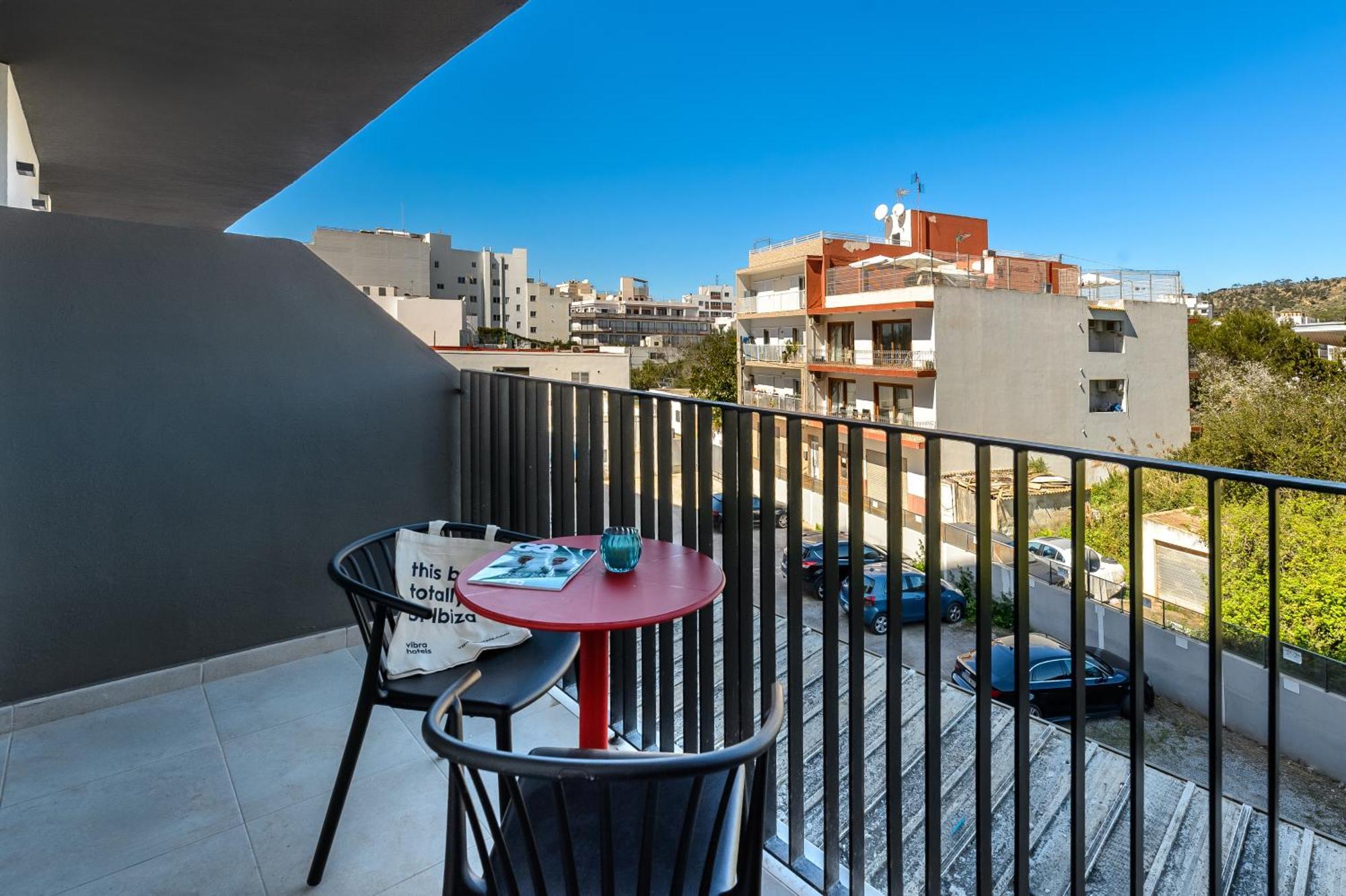 Hotel Vibra District - Adults Only Sant Antoni de Portmany Dış mekan fotoğraf