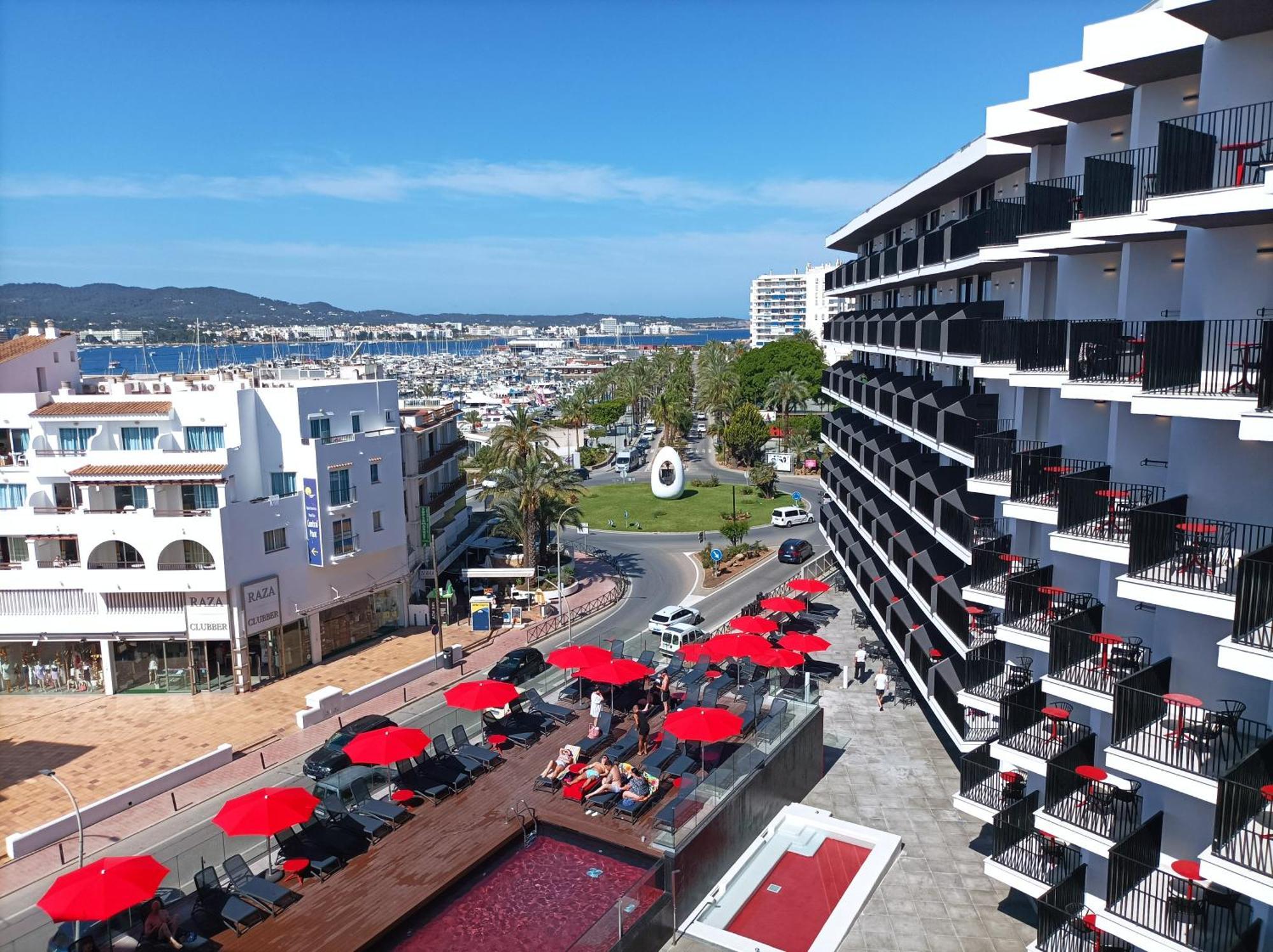 Hotel Vibra District - Adults Only Sant Antoni de Portmany Dış mekan fotoğraf